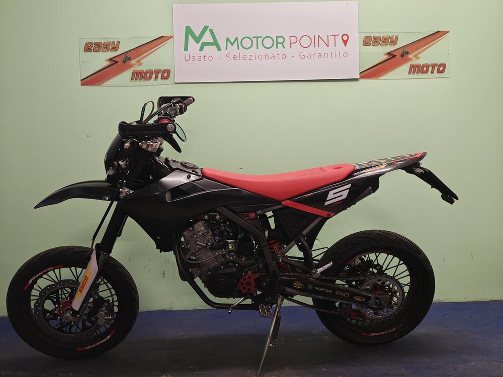 Fantic Motor Motard 125 Performance 4t (2020) (4)