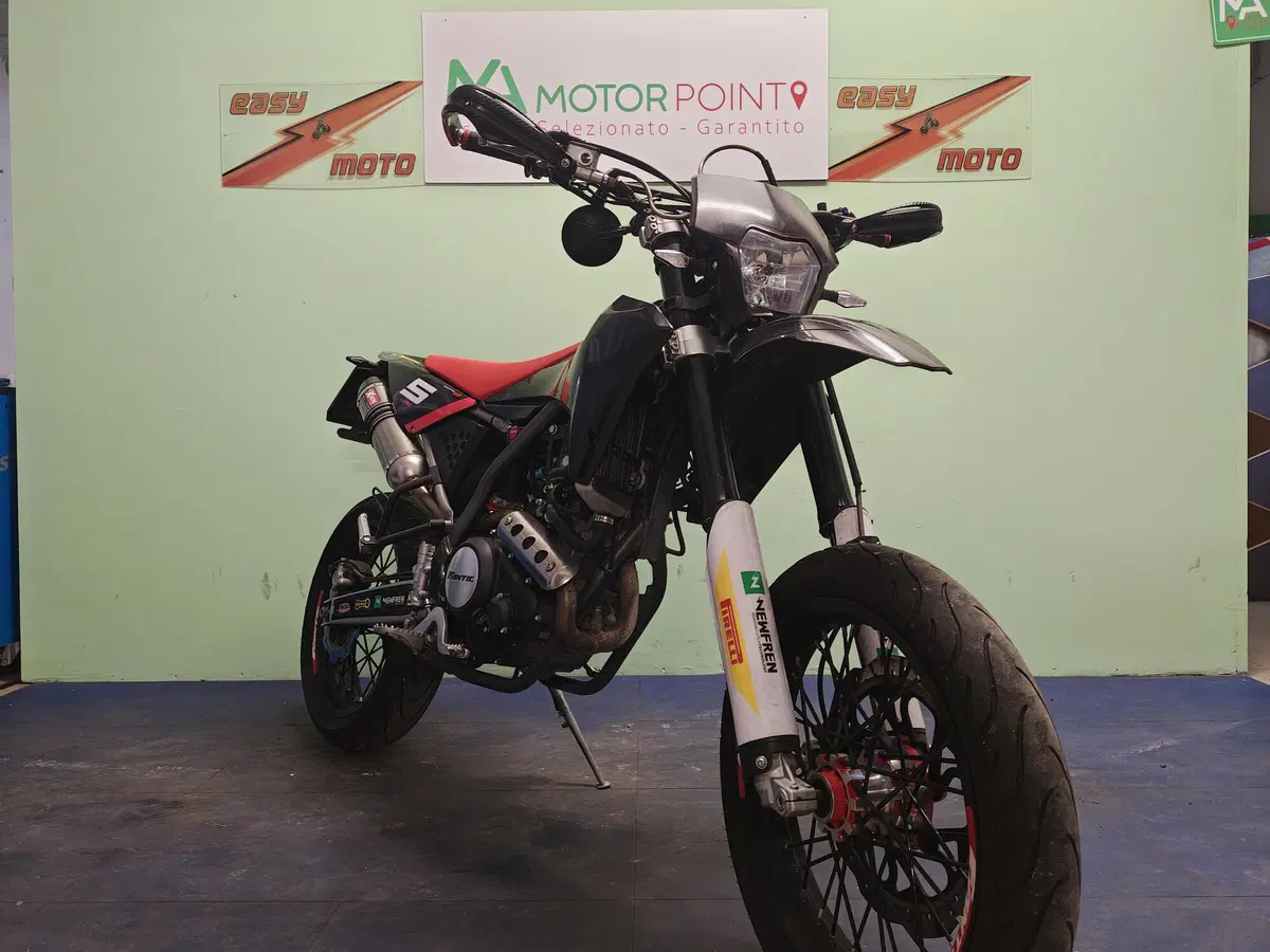 Fantic Motor Motard 125 Performance 4t (2020) (5)