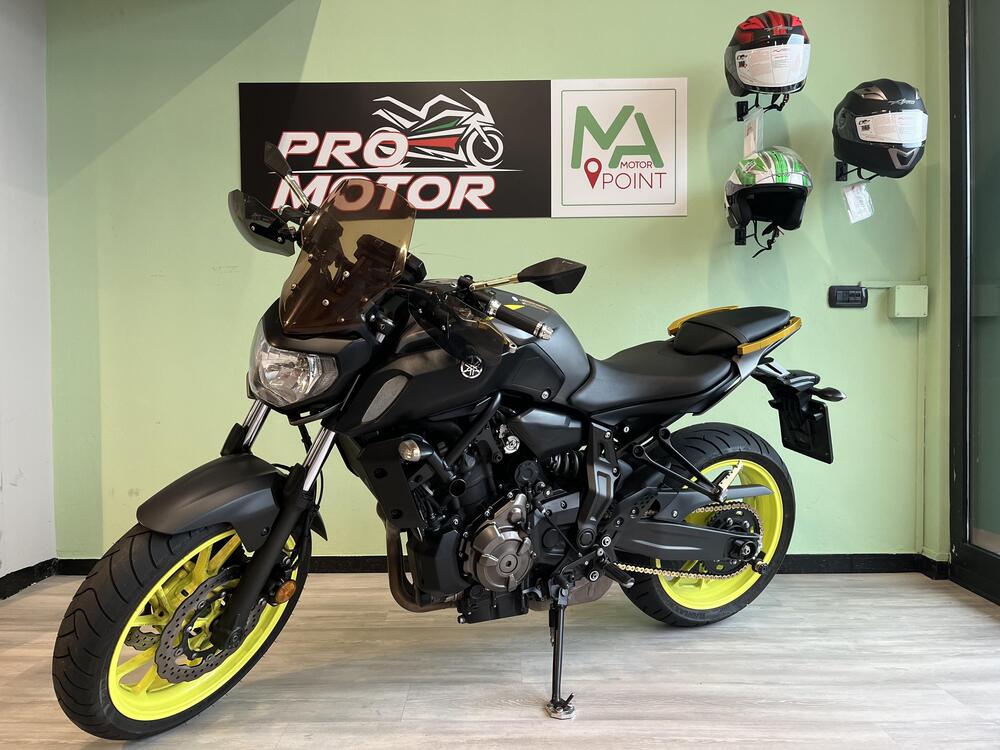 Yamaha MT-07 (2018 - 20) (2)