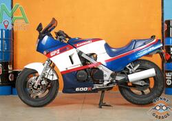 Kawasaki GPz 600 R usata
