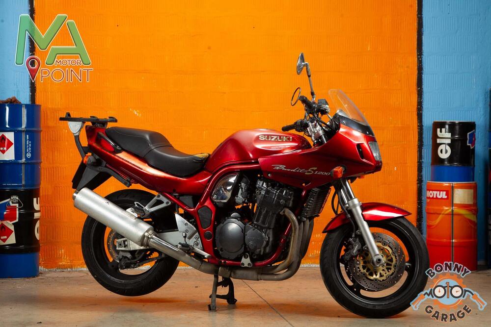 Suzuki GSF 1200S Bandit (2006) (2)