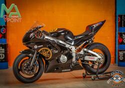 Yamaha YZF R6 (1999 - 00) usata