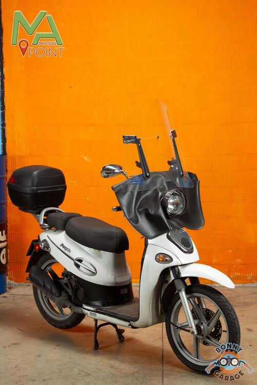 Kymco People 50 2t (2007 - 17) (2)