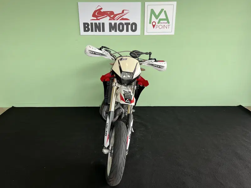 Husqvarna SM 125 (2007) (3)