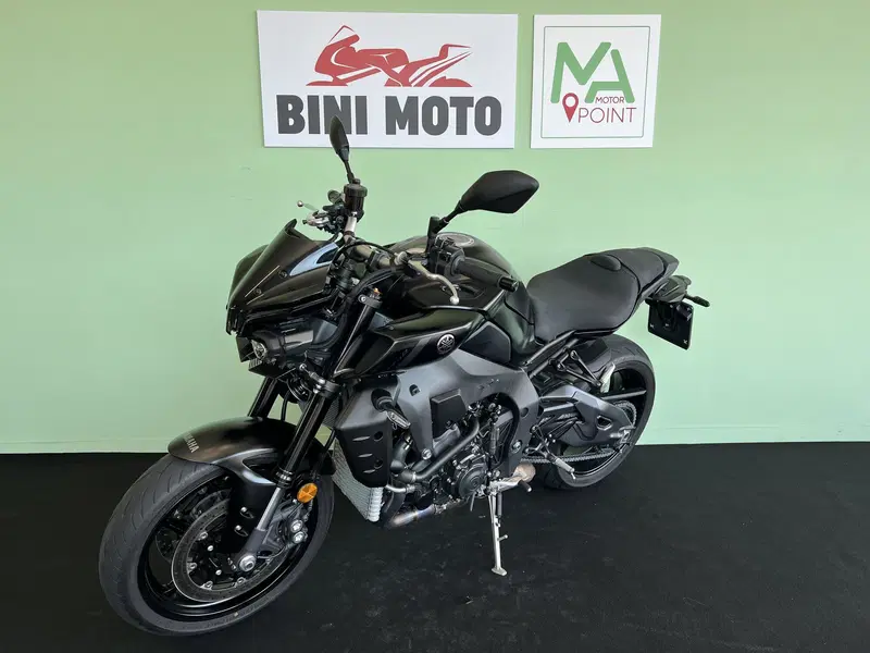 Yamaha MT-10 (2022 - 26) (4)