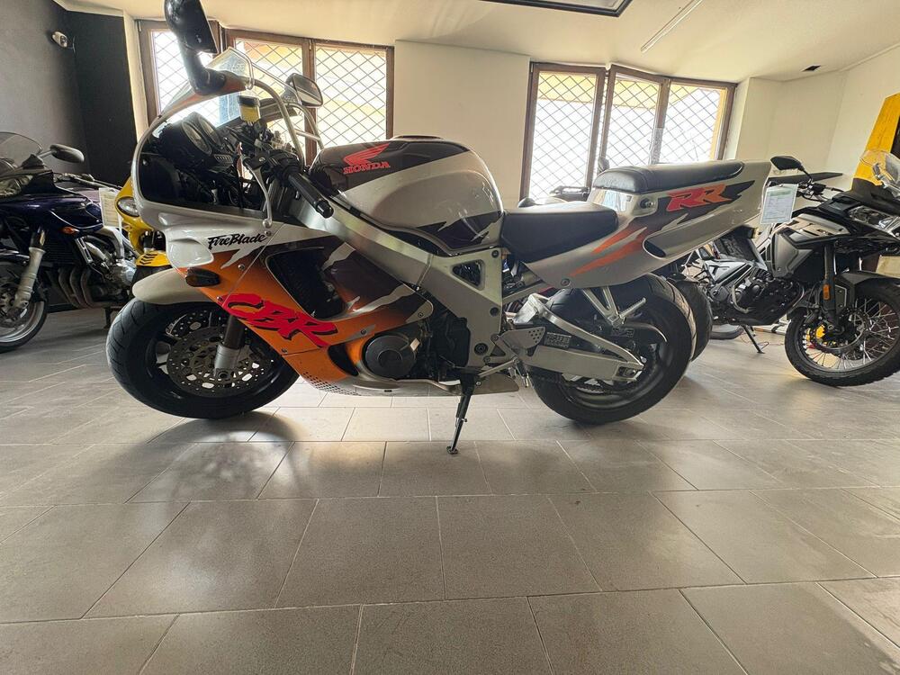 Honda CBR 900 RR (1996 - 97) (2)