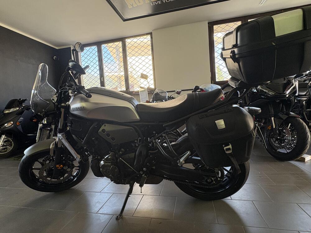 Yamaha XSR 700 ABS (2016 - 20) (2)