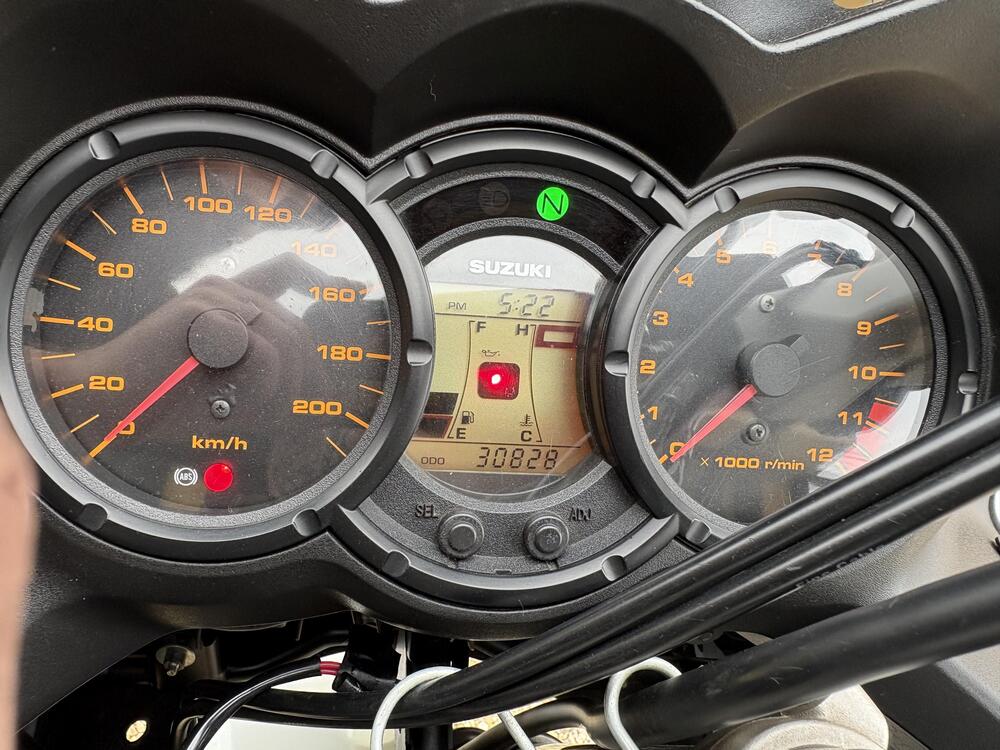 Suzuki V-Strom 650 (2008 - 11) (4)