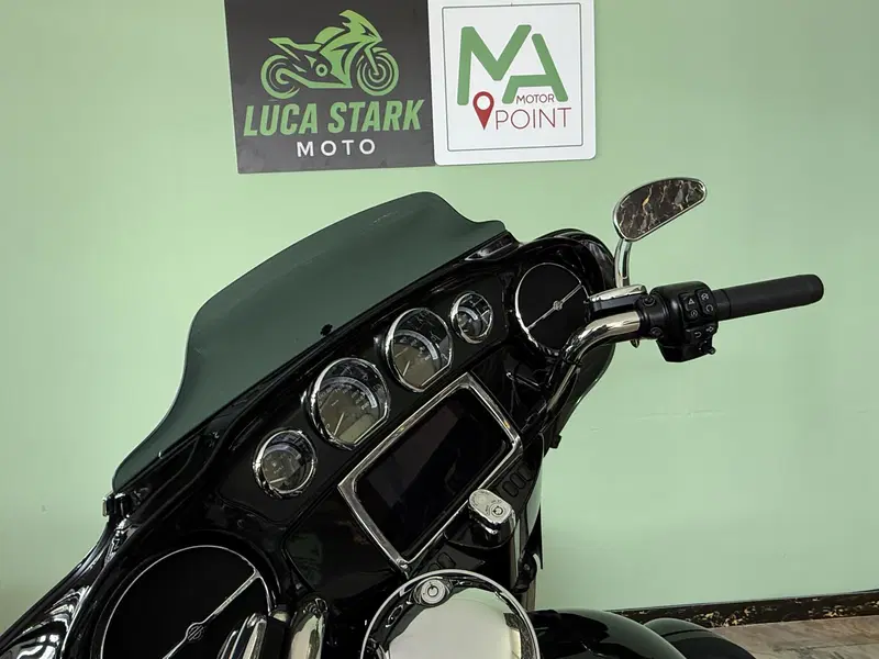 Harley-Davidson 114 Electra Glide Ultra Limited (2019) - FLHTK (5)