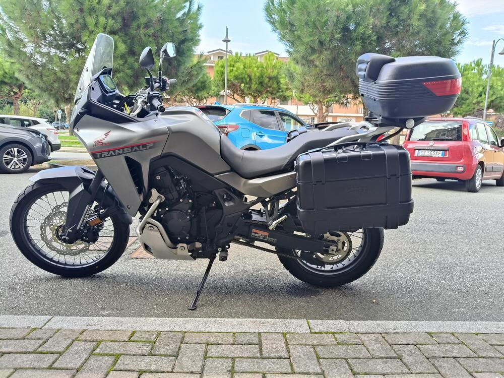 Honda Transalp XL750 (2023 - 24) (2)