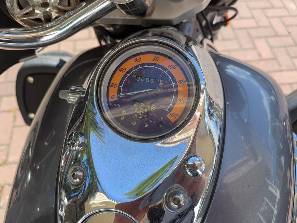 Kymco Venox 250 (2000 - 06) (5)