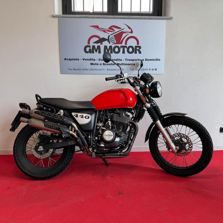 Swm Silver Vase 440 (2017 - 18)