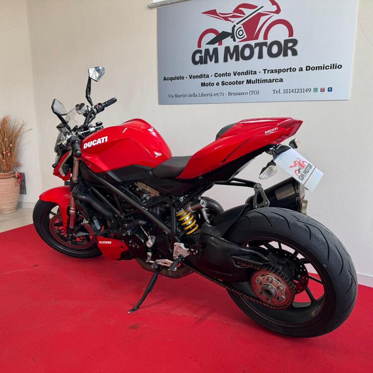Ducati Streetfighter (2009 - 12) (4)