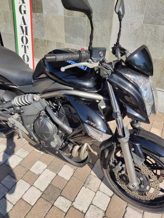 Kawasaki ER-6N (2009 - 11) (5)