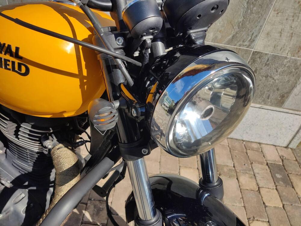 Royal Enfield Meteor 350 Fireball (2021 - 25) (4)
