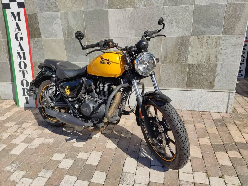 Royal Enfield Meteor 350 (2021 - 26) (8)