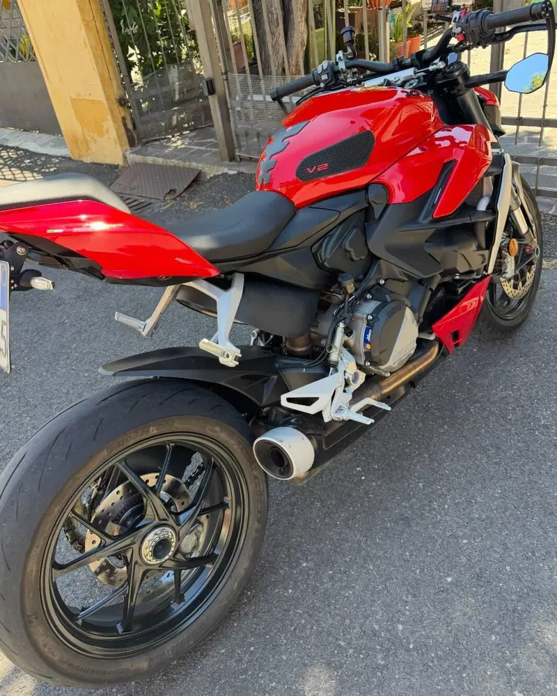 Ducati Streetfighter V2 (2022 - 24) (3)