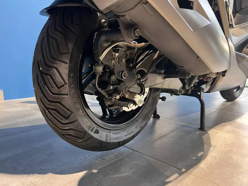 Kymco Xciting 400i S TCS (2021 - 24) (13)