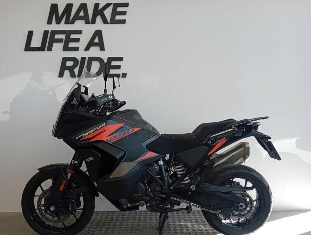 KTM 1290 Super Adventure S (2021) (2)