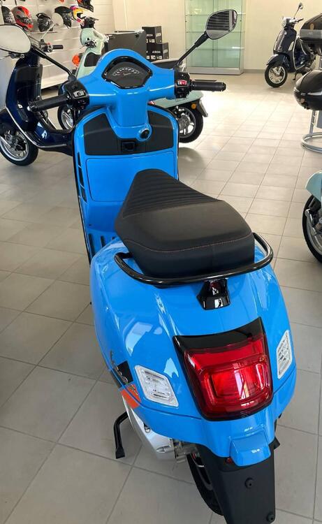 Vespa GTS 125 Super Sport (2025) (3)