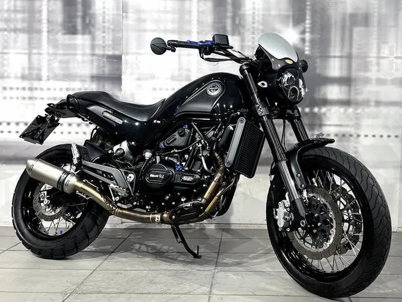 Benelli Leoncino 500 ABS (2017 - 20)