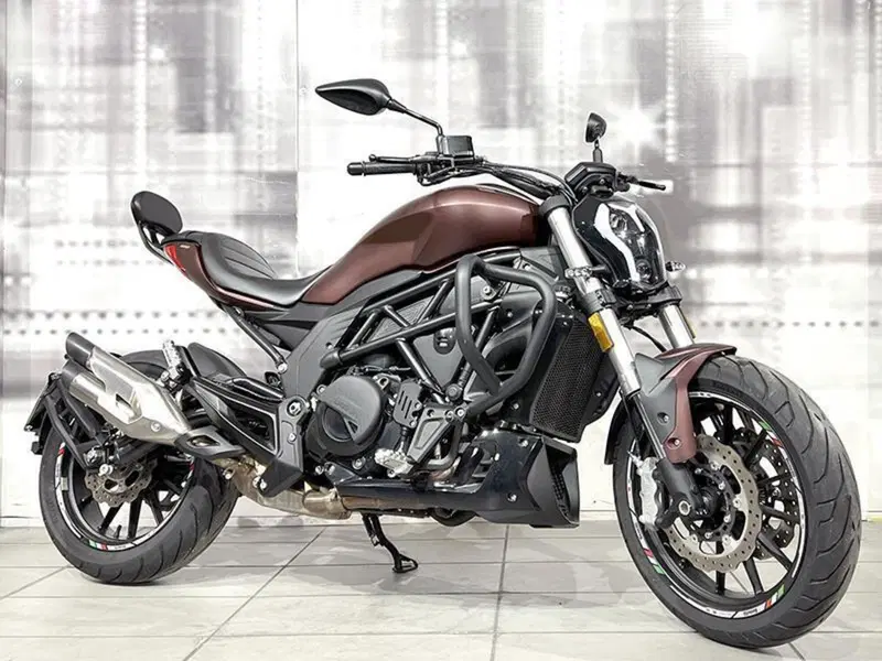Benelli 502 C (2021 - 25)