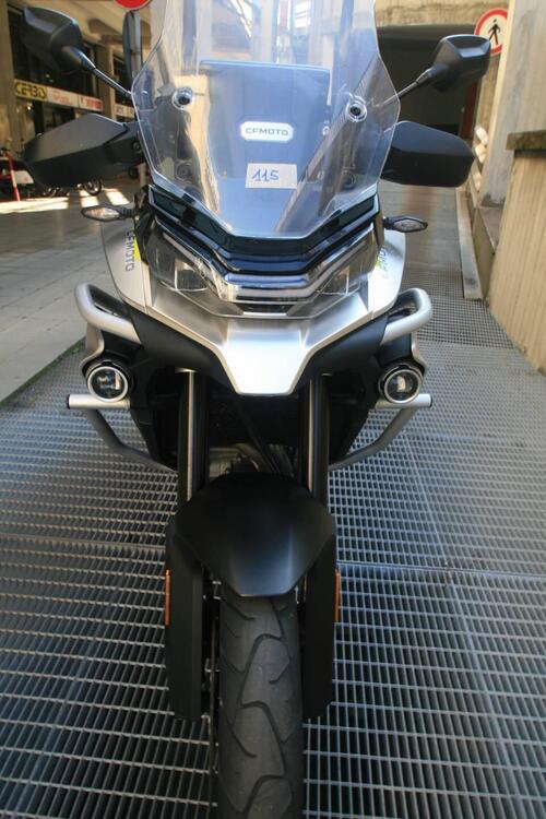 CFMOTO 800MT Touring (2022 - 25) (2)