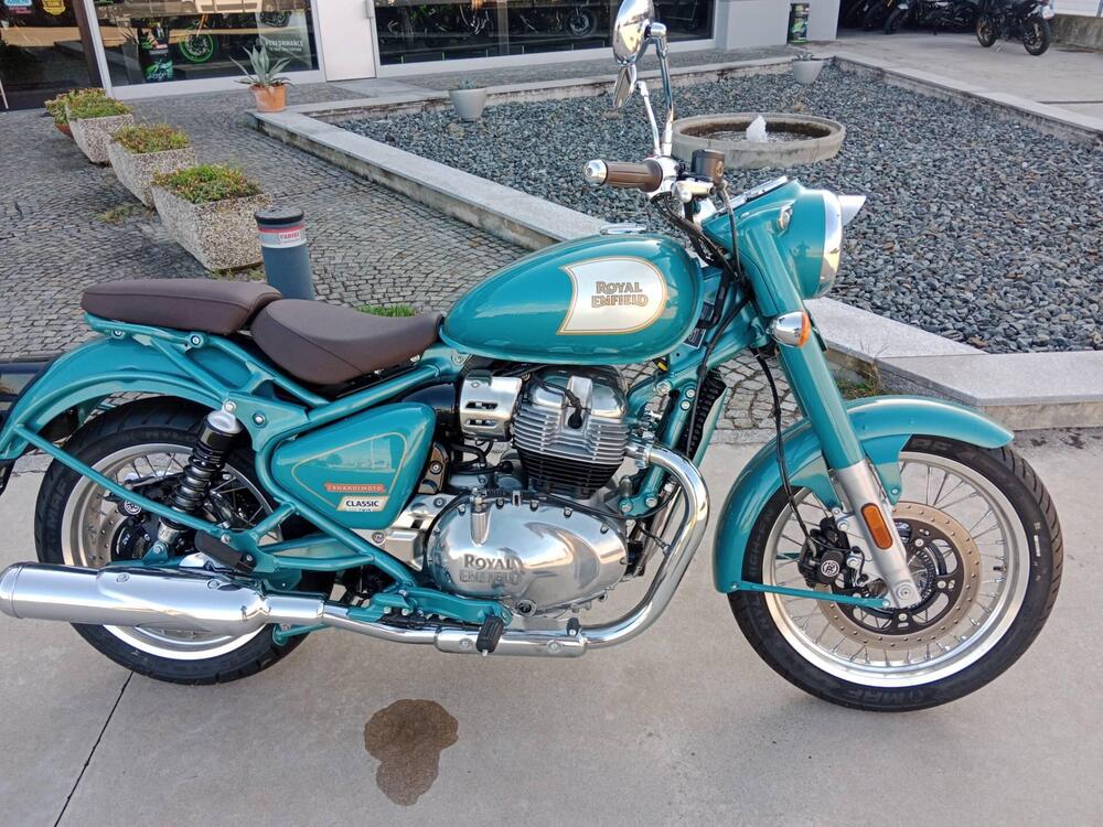 Royal Enfield Classic 650 (2025) (2)