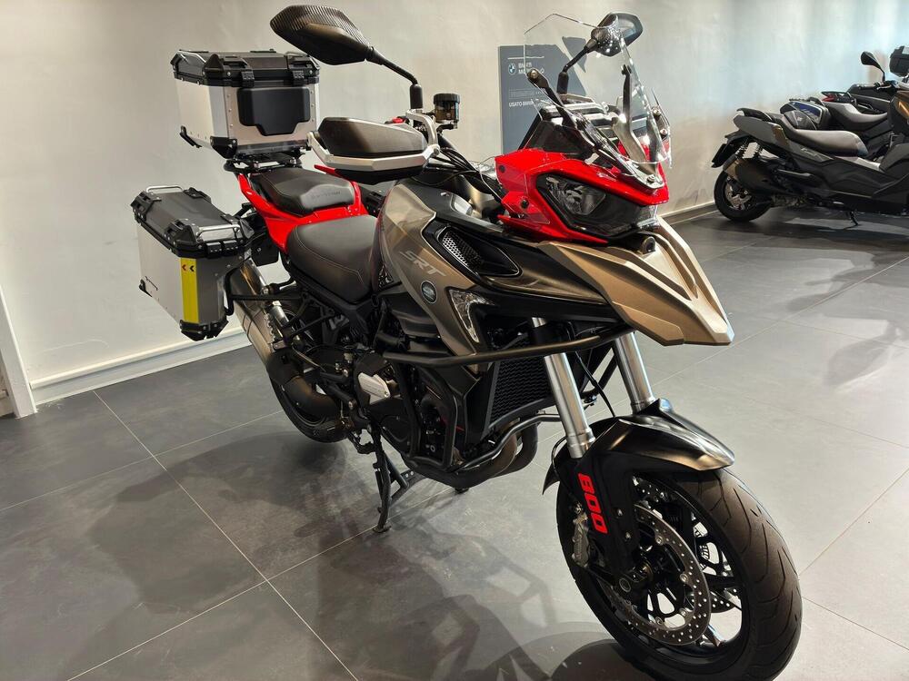 QJ Motor SRT 800 S (2024 - 25) (3)