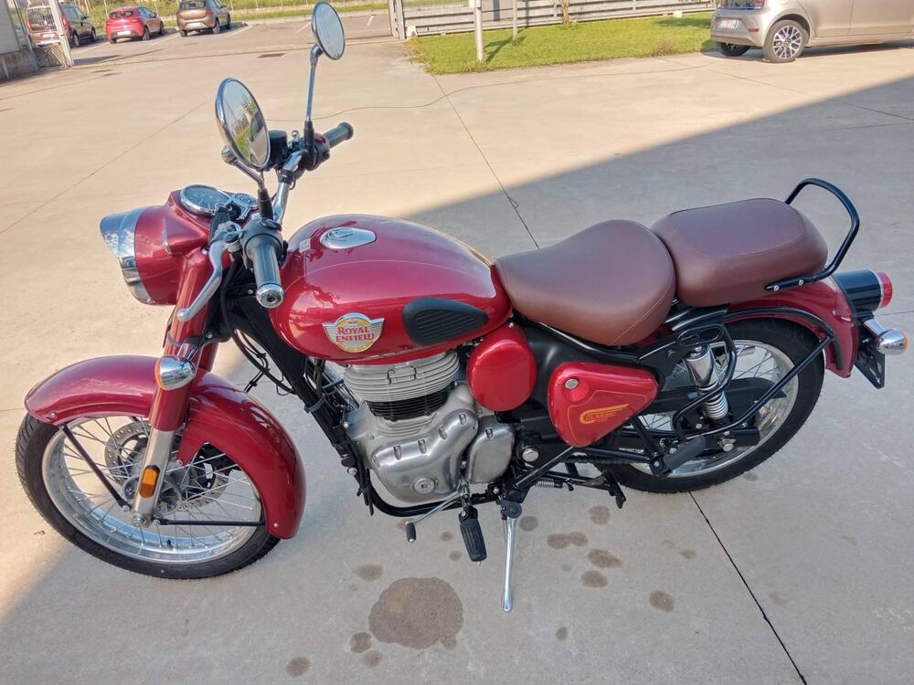 Royal Enfield Classic 350 (2021 - 25) (3)