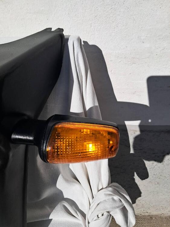 portatarga con indicatori AF1 SINTESI Aprilia (4)