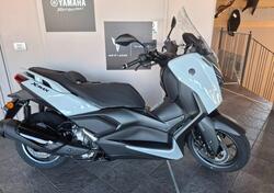 Yamaha X-Max 300 Tech Max (2025) nuova