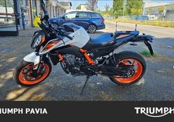 KTM 890 Duke R (2021) usata