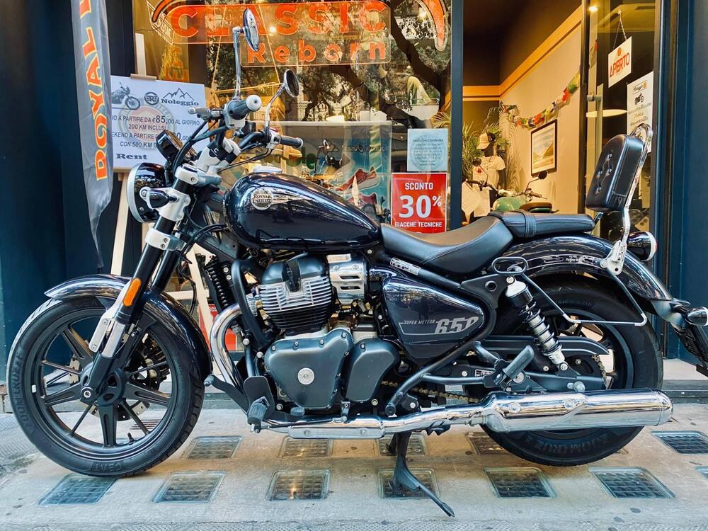 Royal Enfield Super Meteor 650 (2023 - 25)