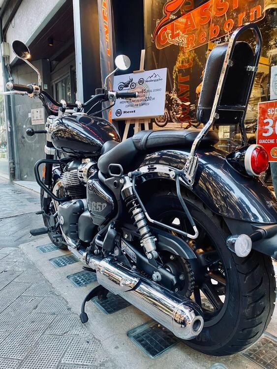 Royal Enfield Super Meteor 650 (2023 - 25) (5)