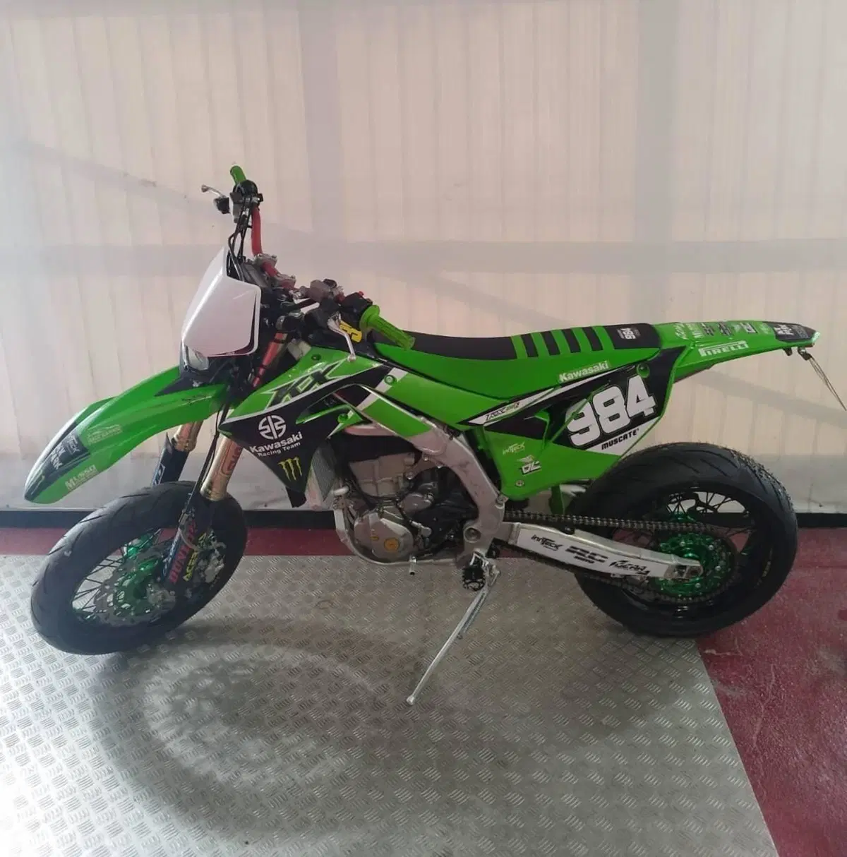 Kawasaki KX450F (2023) (2)