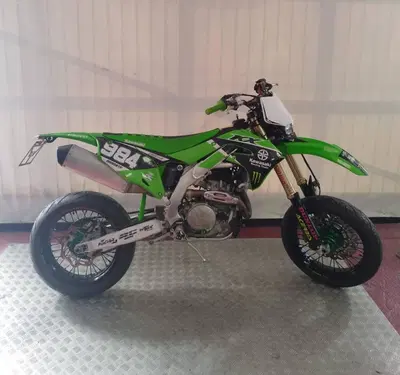 Kawasaki KX 450 (2023) usata