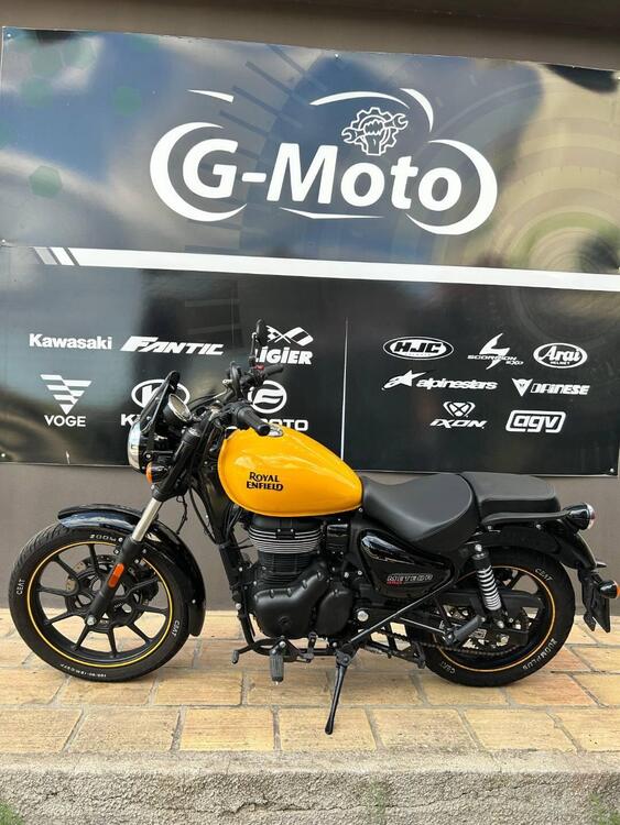 Royal Enfield Meteor 350 Fireball (2021 - 25) (2)
