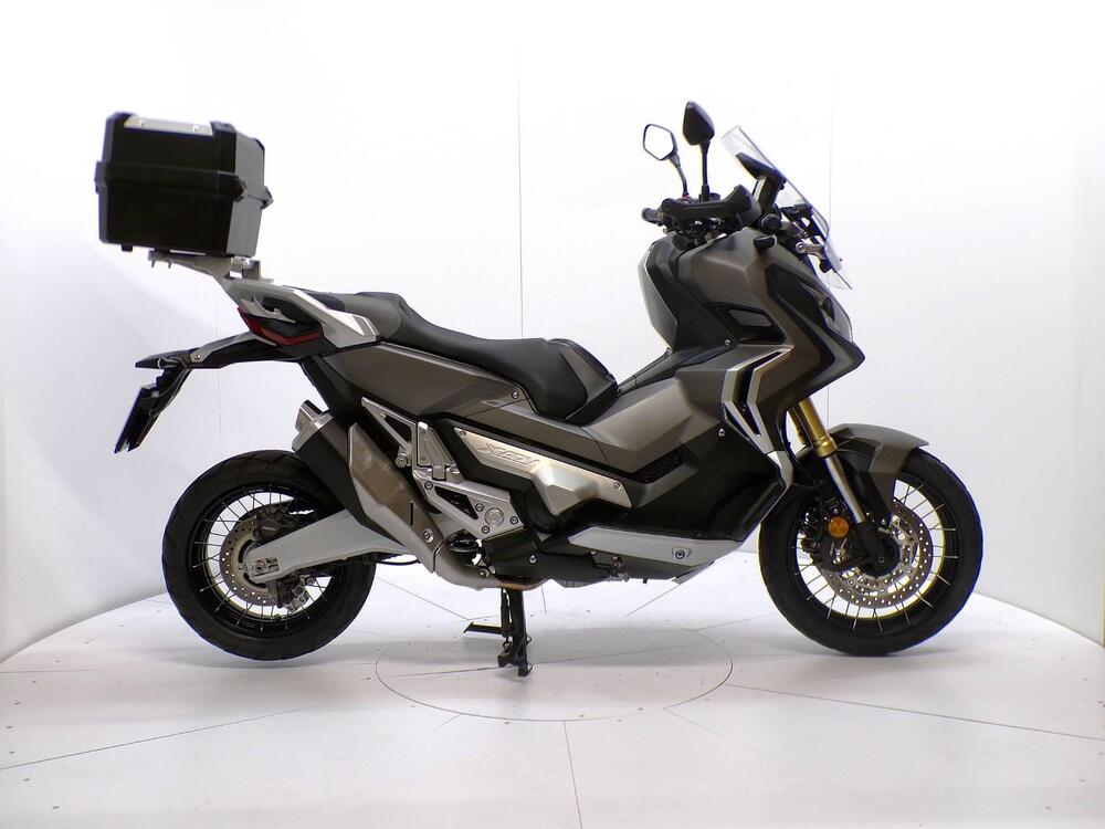 Honda X-ADV 750 Travel Edition (2017)
