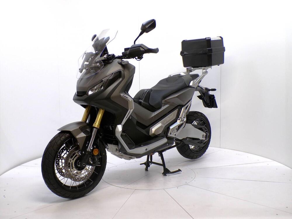 Honda X-ADV 750 Travel Edition (2017) (3)