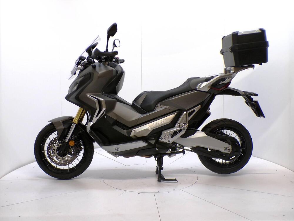 Honda X-ADV 750 Travel Edition (2017) (4)