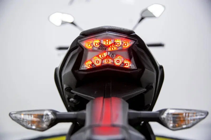 Kawasaki Z 650 (2017 - 19) (16)