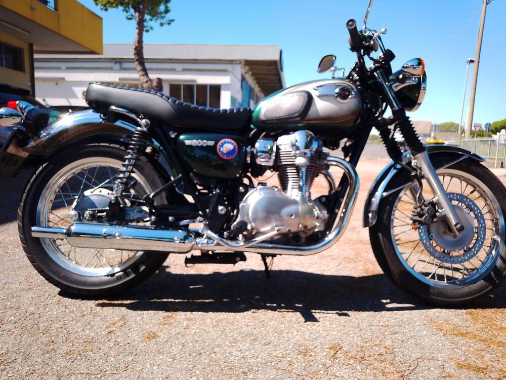 Kawasaki W 800 (2010 - 17) (5)