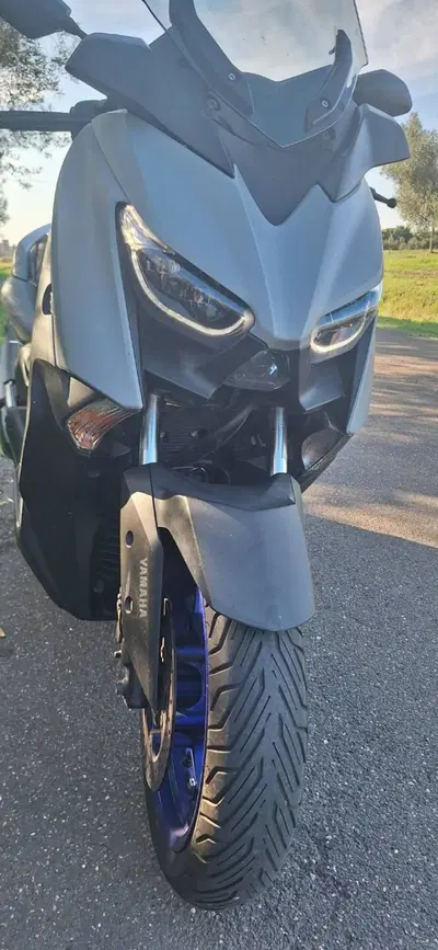 Yamaha X-Max 300 (2021 - 24) usata