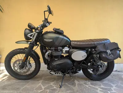 Triumph Street Scrambler 900 (2021 - 22) usata