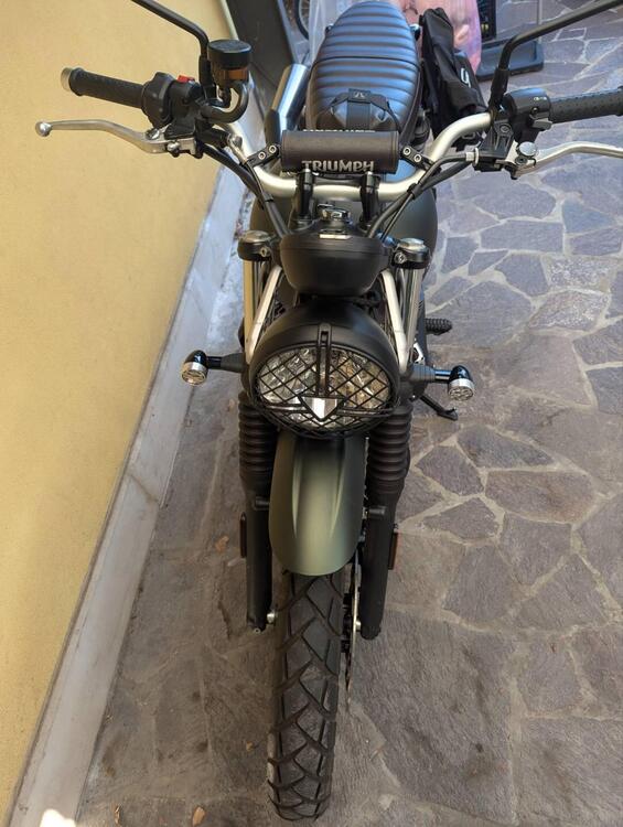 Triumph Street Scrambler 900 (2021 - 22) (4)