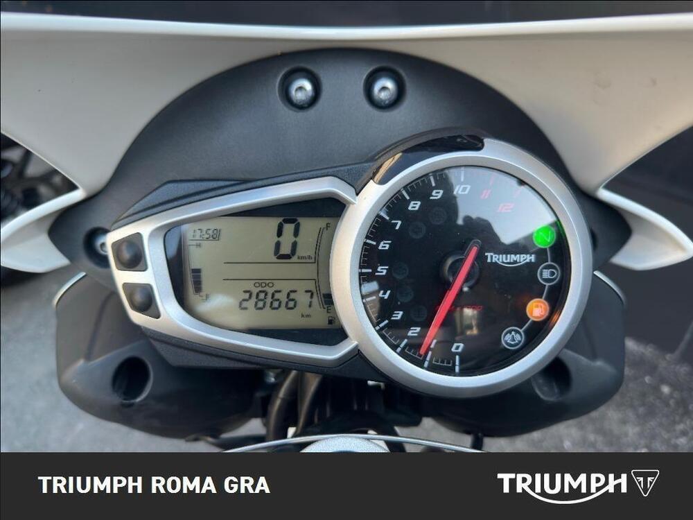 Triumph Speed Triple 1050 (2011 - 13) (4)