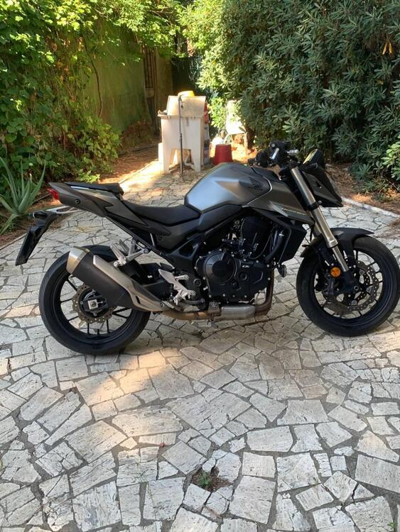 Honda CB 750 Hornet (2023 - 24)