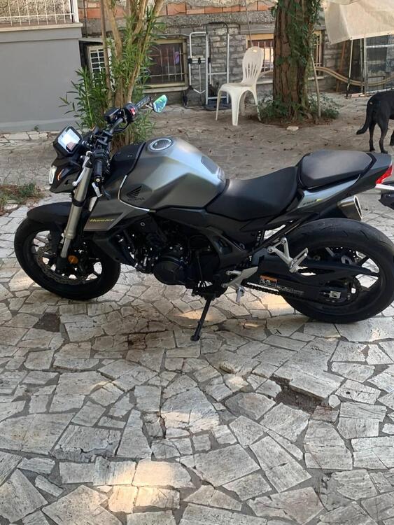 Honda CB 750 Hornet (2023 - 24) (2)