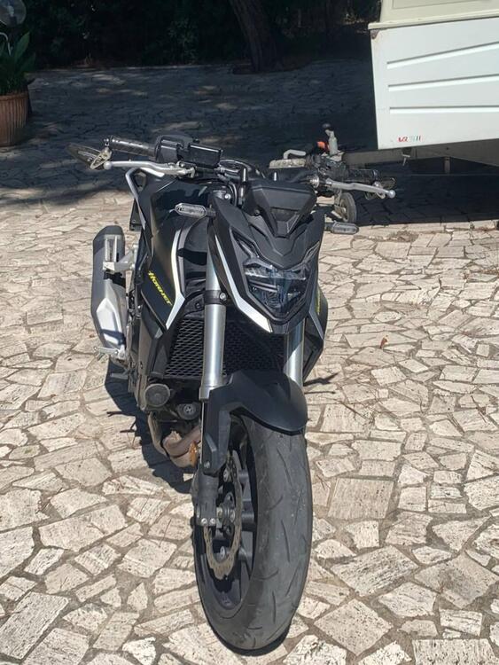 Honda CB 750 Hornet (2023 - 24) (5)